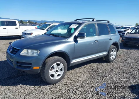 2004 Volkswagen Touareg V6 from USA, damaged, VIN WVGBC67L64D006575